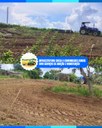 Comunidades Rurais de Umbuzeiro são Beneficiadas com Aração de Terras e Manutenção de Vias